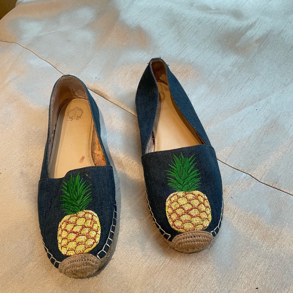 C Wonder Penelope pineapple flats